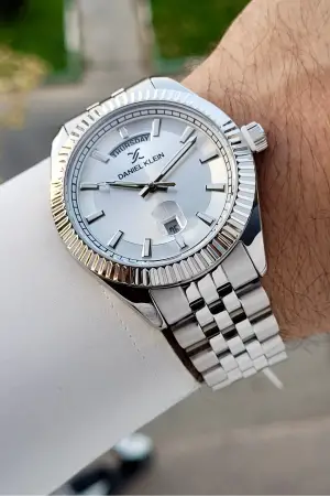 Gümüş Renk 42 Mm İç Göstergeleri Aktif Erkek Kol Saati