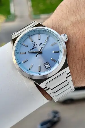 Kadranı Mavi Kordonu Gümüş Renk 42 Mm İç Göstergeleri Aktif Erkek Kol Saati