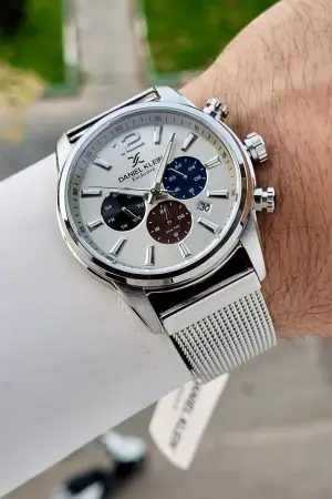 Gümüş Siyah Renk 43 Mm İç Göstergeleri Aktif Erkek Kol Saati