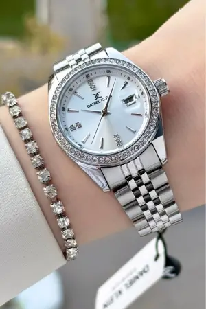 Gümüş Renk 32,5 Mm Kadın Kol Saati ve Bileklik