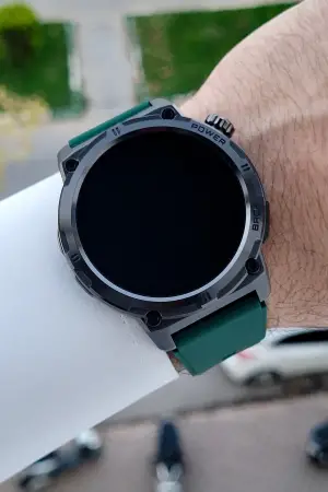 Kasası Siyah Korodnu Yeşil Renk Android ve İos Uyumlu Hediye Paketli Akıllı Kol Saat