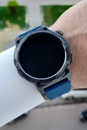 Kasası Siyah Kordonu Lacivert Renk Android ve ios Uyumlu Hediye Paketli Akıllı Saat