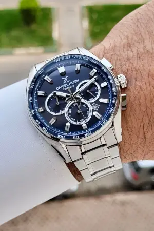 Kadranı Lacivert Kordonu Gümüş Renk 44 Mm Göstergeleri Aktif Erkek Kol Saati