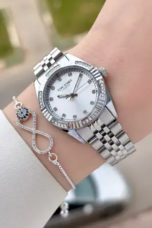 Gümüş Renk 30 mm Kadın Kol Saati ve Bileklik