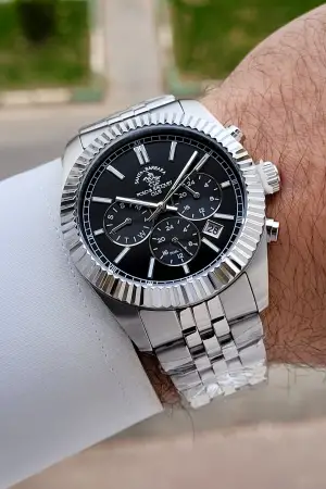 Kadranı Siyah Kordonu Gümüş Renk 41 mm Renk Atmaz Oksitlenmez Çelik Erkek Kol Saati