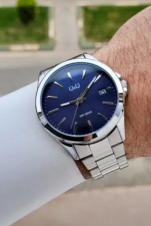 Kadranı Lacivert Kordonu Gümüş Renk 43 mm İç Göstergeleri Aktif Erkek Kol Saati