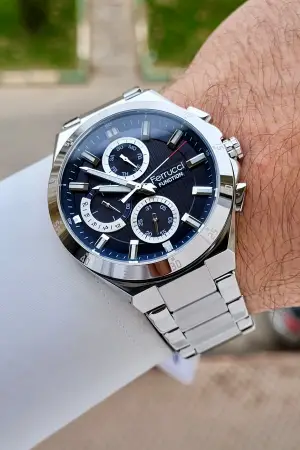 Kadranı Lacivert Kordonu Gümüş Renk 42 mm İç Göstergeleri Aktif Erkek Kol Saati