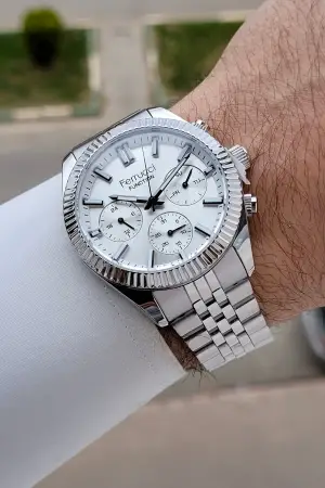 Gümüş Renk 40 Mm İç Göstergeleri Aktif Erkek Kol Saati