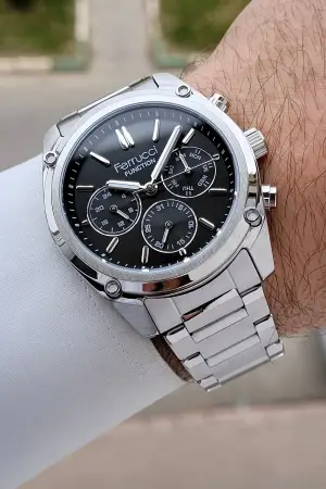 Kadranı Siyah Kordonu Gümüş Renk 43 mm İç Göstergeleri Aktif Erkek Kol Saati