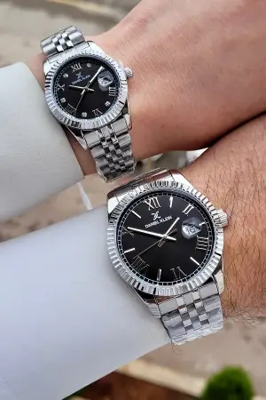 Kadranı Siyah Kordonu Gümüş Renk Hediye Paketli Sevgili Çift Kol Saati