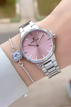 Kadranı Pembe Kordonu Gümüş Renk 33 Mm Kadın Kol Saati Ve Bileklik