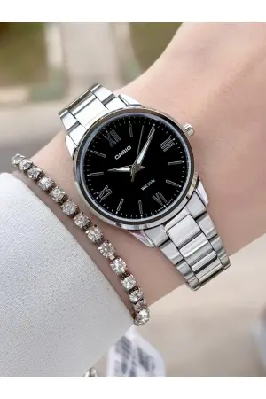 Kadranı Siyah Kordonu Gümüş Renk Garantili Kadın Kol Saati