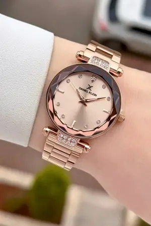 Rose Renk 32 Mm Kadın Kol Saati ve Hediye Bileklik