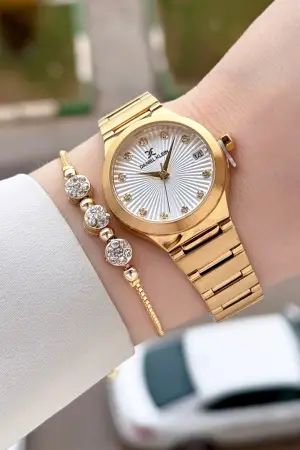 Gold Renk 30 Mm Kadın Kol Saati ve Bileklik