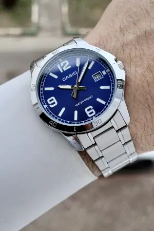 Kadranı Lacivert Gümüş Renk Hediye Paketli Erkek Kol Saati