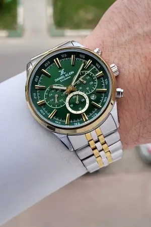 Kadranı Yeşil Kordonu Gold Gümüş Renk 43 Mm 5 ATM Erkek Kol Saati