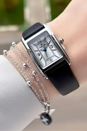 Kasası Gümüş Kordonu Siyah Renk Kadın Kol Saati ve Bileklik