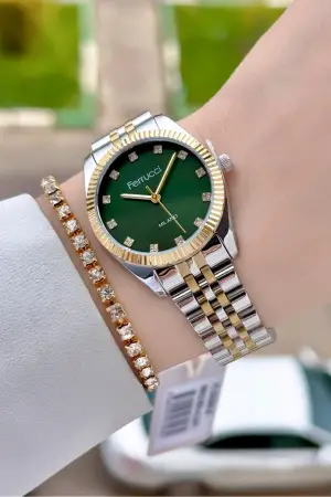 Kadranı Yeşil Kordonu Gold Gümüş Renk Kadın Kol Saati Ve Bileklik