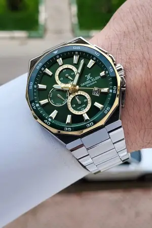 Kadranı Yeşil Kordonu Gümüş Renk 43,5 Mm Erkek Kol Saati