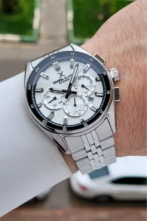 Gümüş Renk 44,5 Mm Erkek Kol Saati