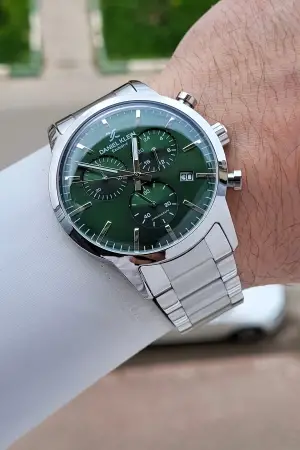 Kadranı Yeşil Kordonu Gümüş Renk İç Göstergeleri Aktif 44 Mm Erkek Kol Saati