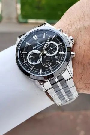 Gümüş Siyah Renk 44 Mm İç Göstergeleri Aktif Erkek Kol Saati
