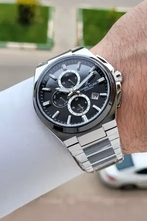 Gümüş Siyah Renk 43,5 Mm Hediye Paketli İç Göstergeleri Aktif Erkek Kol Saati