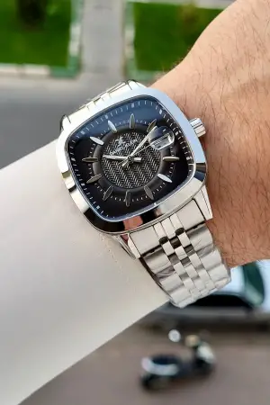 Kadranı Siyah Kordonu Gümüş Renk 39 Mm Hediye Paketli Erkek Kol Saati