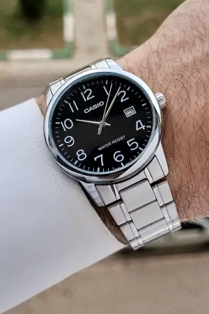 Casio CSISTE205 Kadranı Siyah Kordonu Gümüş Renk Takvimli Hediye Paketli Erkek Kol Saati