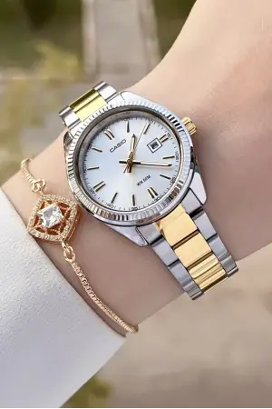 Casio CSISTE80 Gold Gümüş Renk Hediye Paketli Kadın Kol Saati