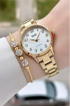 Gold Renk 30 Mm Rakamlı Kadın Kol Saati ve Hediye Bileklik