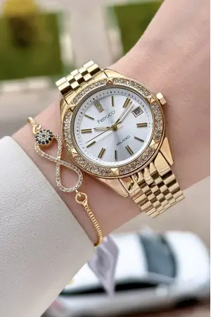 Gold Renk 34 Mm Kadın Kol Saati ve Bileklik