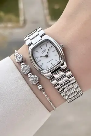 Casio CSISTE179 Gümüş Renk Hediye Paketli Kadın Kol Saati