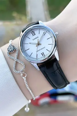 Casio CSISTE150 Gümüş Renk Kadın Kol Saati