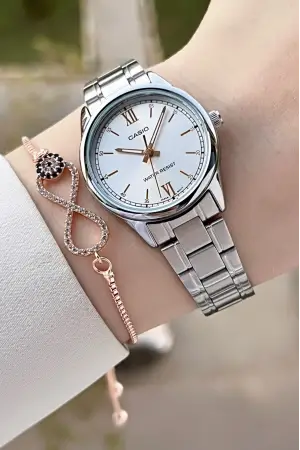 Casio CSISTE140 Gümüş Renk Kadın Kol Saati