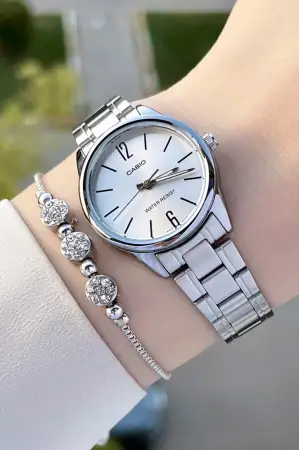Casio CSISTE67 Gümüş Renk Hediye Paketli Kadın Kol Saati