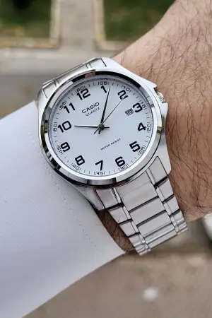Casio CSISTE198 Kadranı Beyaz Rakamlı Kordonu Metalik Renk 2 Yıl Garantili Erkek Kol Saati