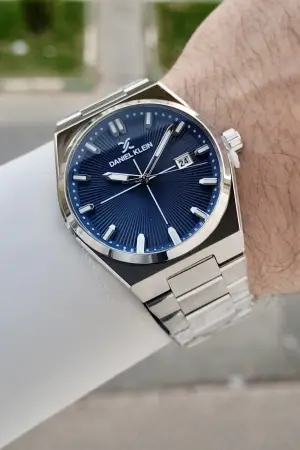 Kadranı Lacivert Kordonu Gümüş Renk 42 mm İç Göstergeleri Aktif Erkek Kol Saati