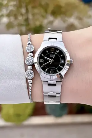 Casio CSISTE89 Kadranı Siyah Kordonu Gümüş Renk Hediye Paketli Kadın Kol Saati