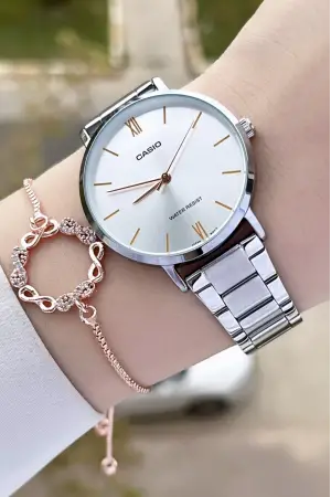 Casio CSISTE107 Kadranı ve Kordonu Gümüş Renk Hediye Paketli Kadın Kol Saati
