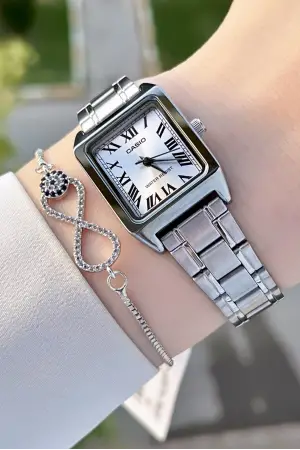 Casio CSISTE44 Kadranı ve Kordonu Gümüş Renk Hediye Paketli Kadın Kol Saati