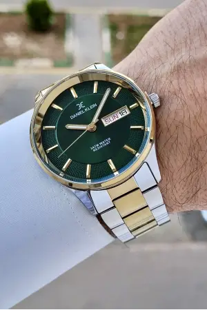 Kadranı Yeşil Gold Gümüş Renk Takvim Ve Gün Fonksiyonlu 44 Mm Erkek Kol Saati
