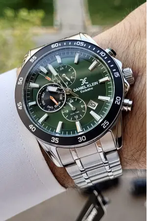 Daniel Klein DKISTE787 Kadranı Yeşil Kordonu Gümüş Renk İç Göstergeleri Aktif Erkek Kol Saati