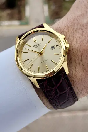 Casio Kasası ve Kadranı Gold Kordonu Kahverengi Renk Hediye Paketli Erkek Kol Saati