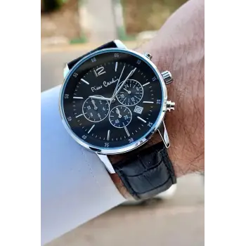 Kasası Gümüş Kordonu Siyah Renk 44 Mm Erkek Kol Saati