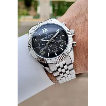 Kadranı Siyah Kordonu Gümüş Renk 42 Mm Iç Göstergeleri Aktif Erkek Kol Saati