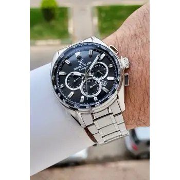 Kadranı Siyah Kordonu Gümüş Renk 44 Mm Göstergeleri Aktif Erkek Kol Saati
