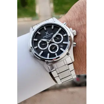 Kadranı Siyah Kordonu Gümüş Renk 44 Mm Göstergeleri Aktif Erkek Kol Saati