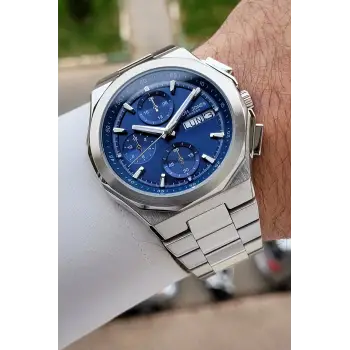 Kadranı Lacivert Kordonu Gümüş Renk 44 mm Erkek Kol Saati