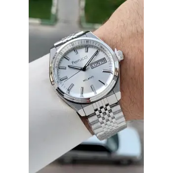 Gümüş Renk Hediye Paketli 40 Mm Erkek Kol Saati